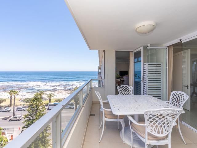 Apartment for sale in Cape Town, Western Cape