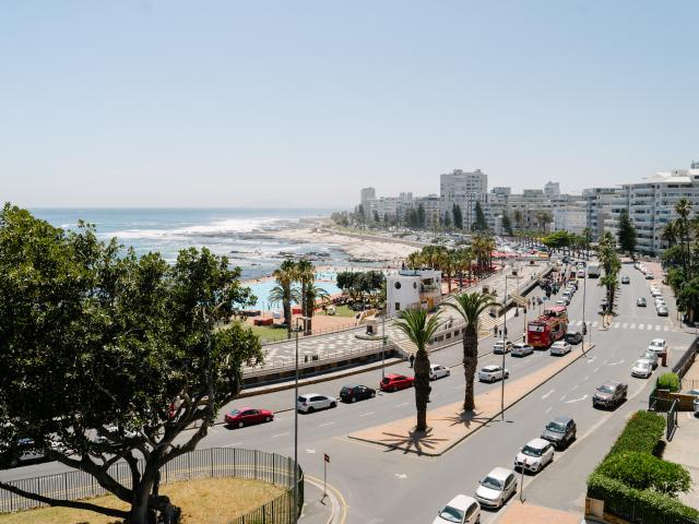 Apartment for rent in Sea Point, Cape Town
