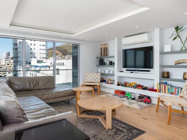 Apartment for sale in Cape Town, Western Cape