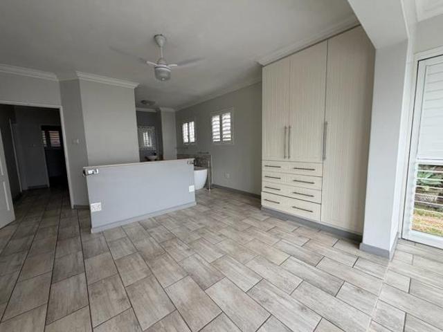 Apartment for rent in Princess Grant, Kwazulu-natal