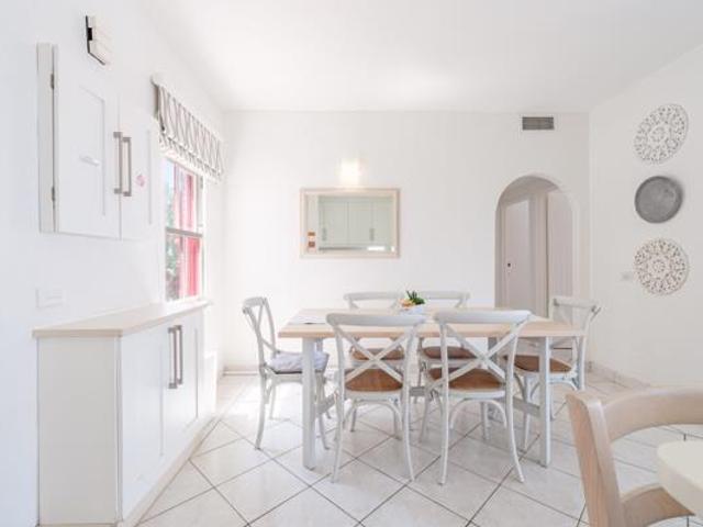 Apartment for sale in Princess Grant, Kwazulu-natal