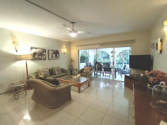 Apartment for sale in Princess Grant, Kwazulu-natal