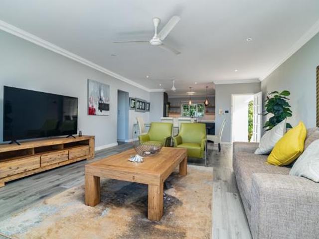 Apartment for rent in Princess Grant, Kwazulu-natal
