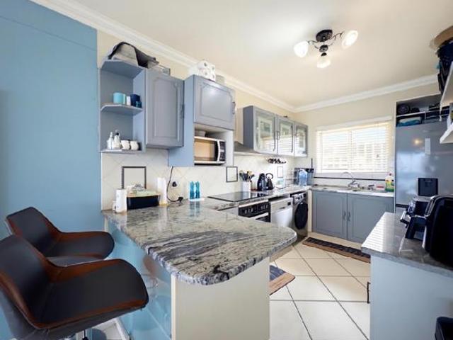 Apartment for sale in Princess Grant, Kwazulu-natal