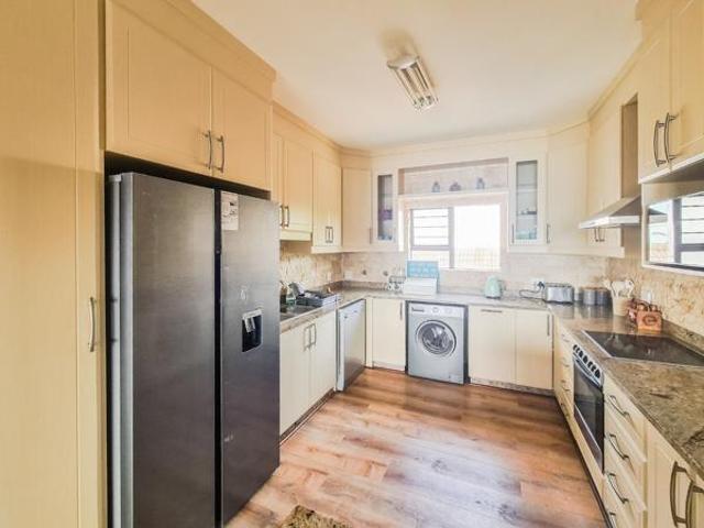 Apartment for sale in Ugu District Municipality, Kwazulu-natal