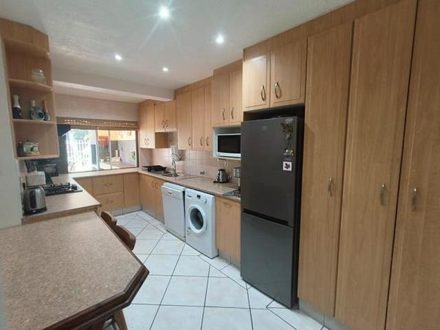 Apartment for sale in Ugu District Municipality, Kwazulu-natal
