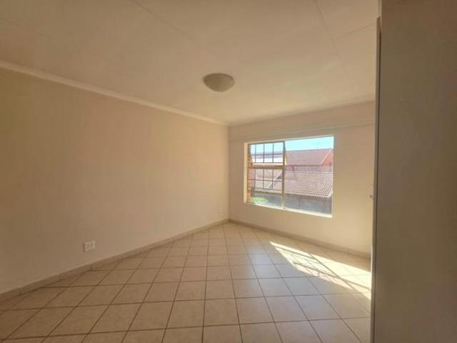 Apartment for rent in Waterkloof, Gauteng