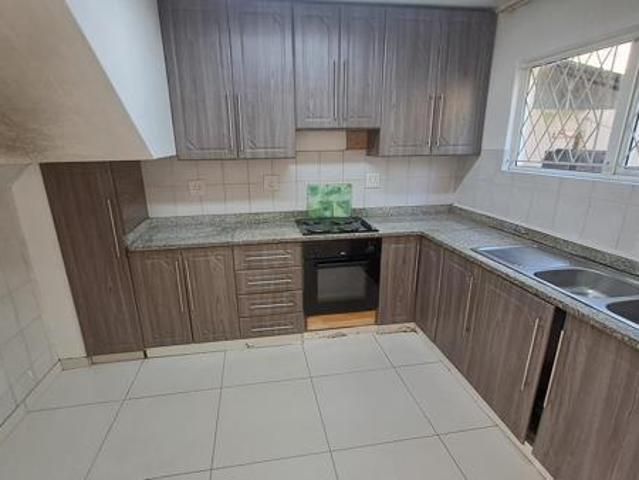 Apartment for rent in Seaview, Kwazulu-natal