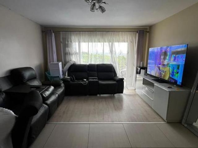 Apartment for rent in Seaview, Kwazulu-natal