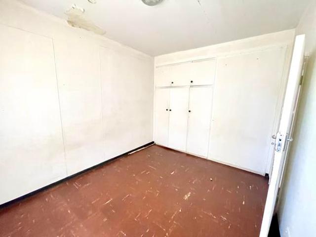Apartment for sale in Nelson Mandela Bay Ward 18, Nelson Mandela Bay Metropolitan Municipality