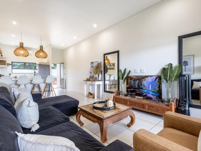 Apartment for sale in Princess Grant, Kwazulu-natal