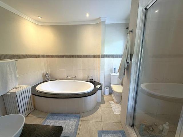 Apartment for sale in Princess Grant, Kwazulu-natal