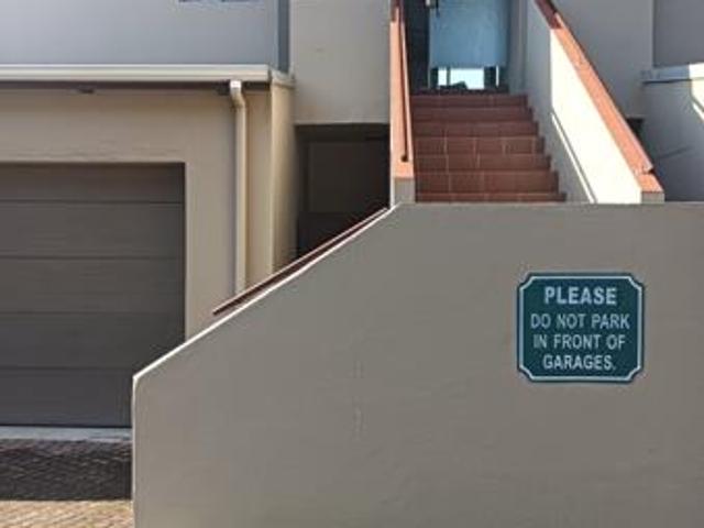 Apartment for rent in Princess Grant, Kwazulu-natal