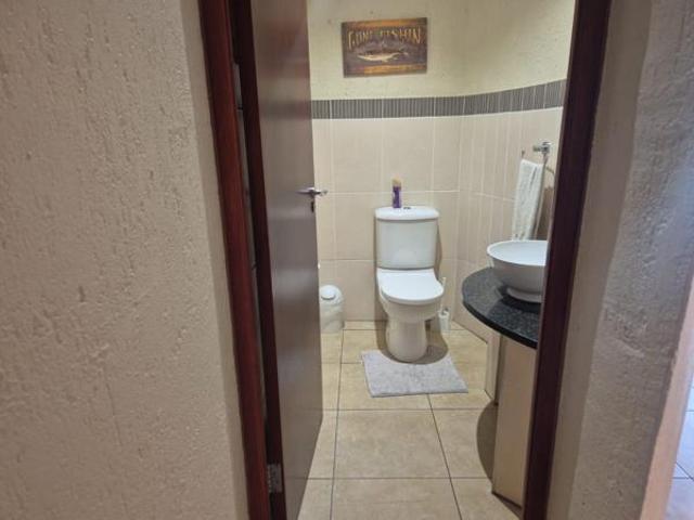 Apartment for sale in Princess Grant, Kwazulu-natal