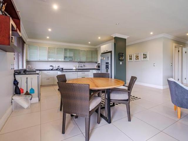 Apartment for sale in Princess Grant, Kwazulu-natal