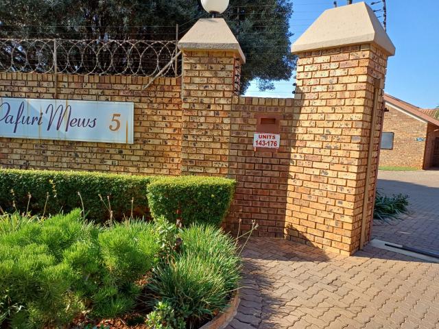 Apartment for rent in Waterkloof, Gauteng