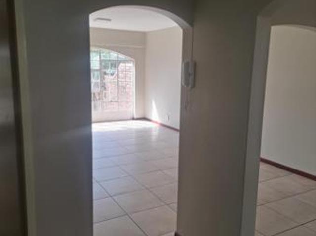 Apartment for rent in Waterkloof, Gauteng