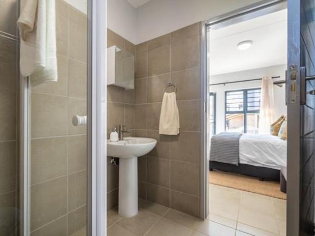 Apartment for rent in Waterkloof, Gauteng