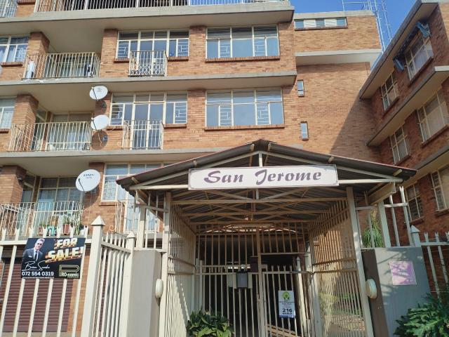 Apartment for rent in Waterkloof, Gauteng