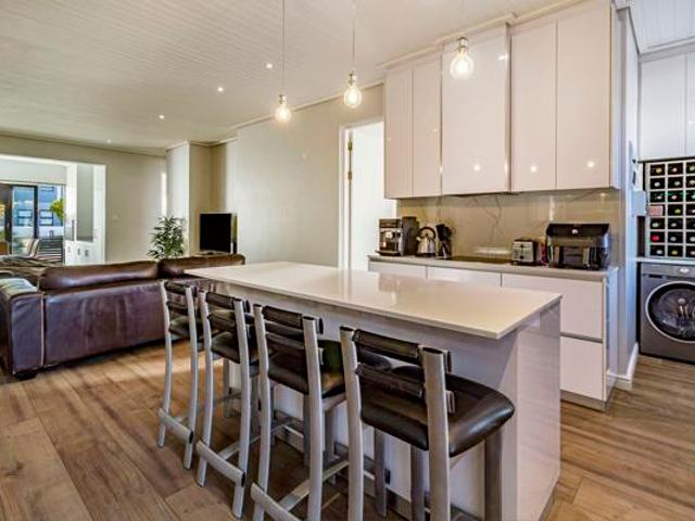 Apartment for rent in Cape Town, Western Cape
