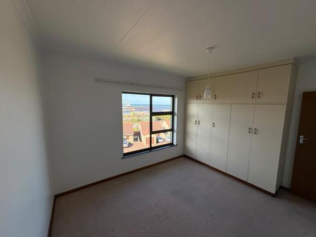 Apartment for sale in Nelson Mandela Bay Ward 18, Nelson Mandela Bay Metropolitan Municipality