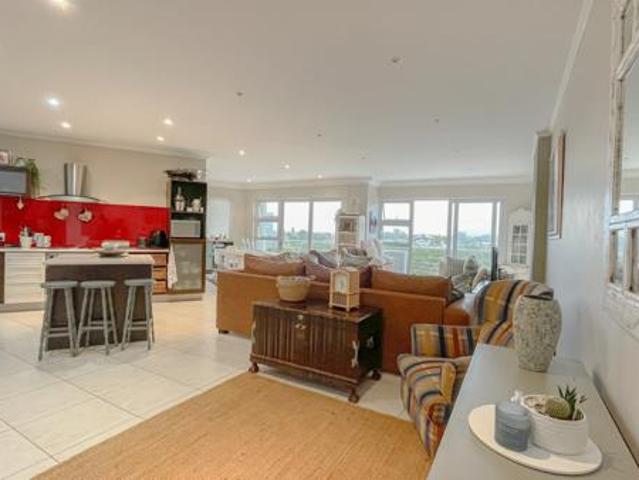 Apartment for sale in Eastern Cape