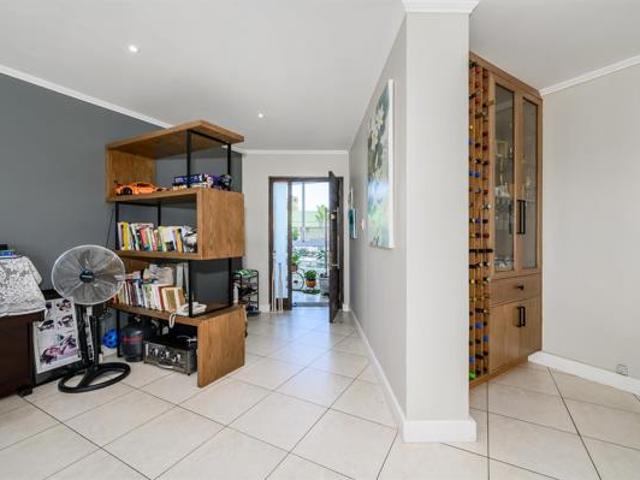Apartment for sale in Eastern Cape