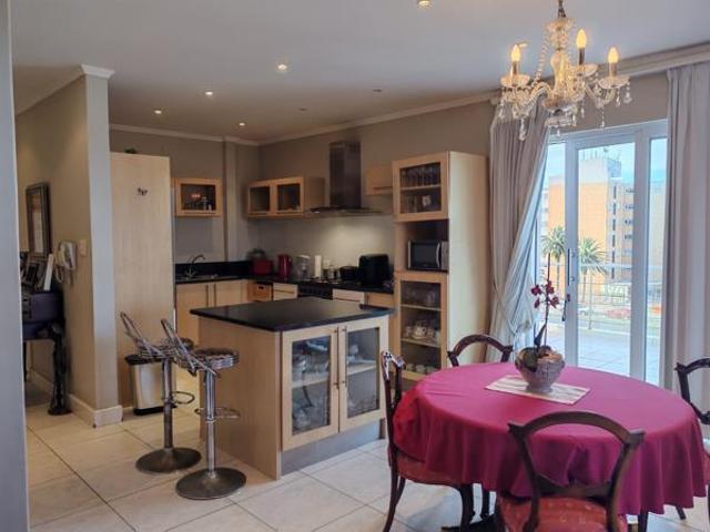 Apartment for sale in Nelson Mandela Bay Ward 18, Nelson Mandela Bay Metropolitan Municipality