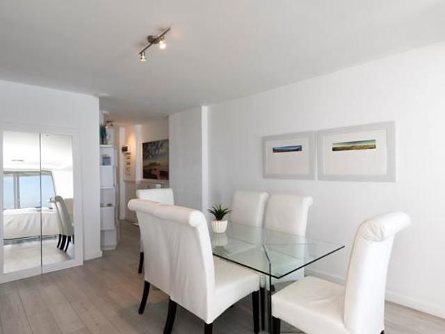 Apartment for sale in Cape Town, Western Cape