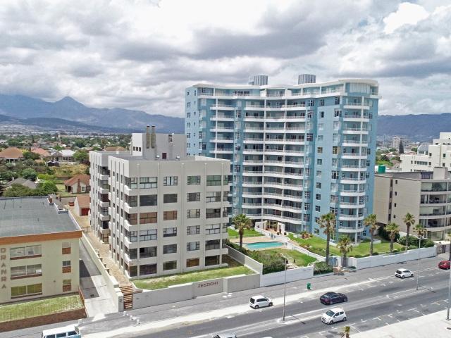 Apartment for sale in Strand, Western Cape