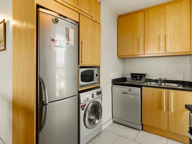 Apartment for sale in Cape Town, Western Cape
