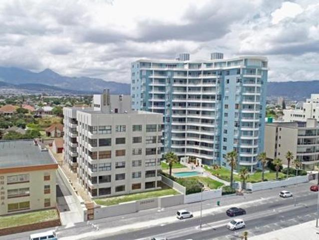 Apartment for sale in Cape Town, Western Cape