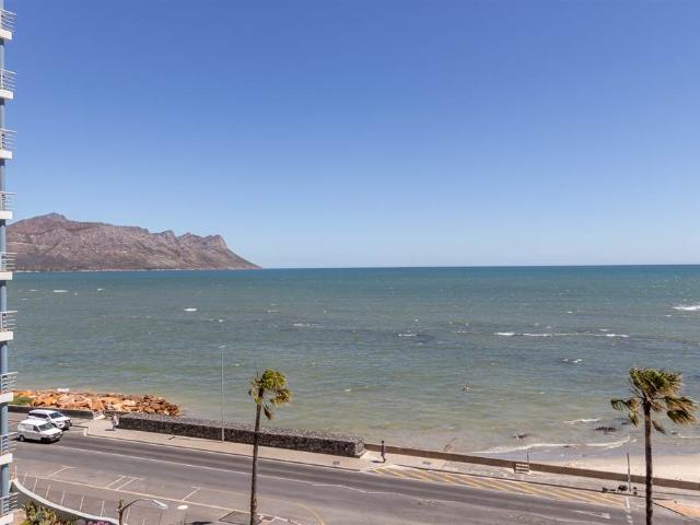 Apartment for rent in Strand, Western Cape