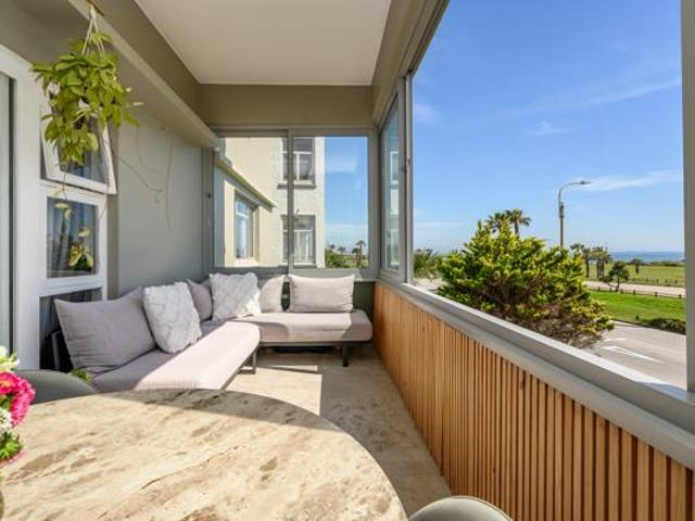 Apartment for sale in Nelson Mandela Bay Ward 18, Nelson Mandela Bay Metropolitan Municipality