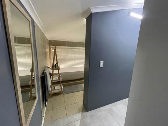 Apartment for sale in Seaview, Kwazulu-natal