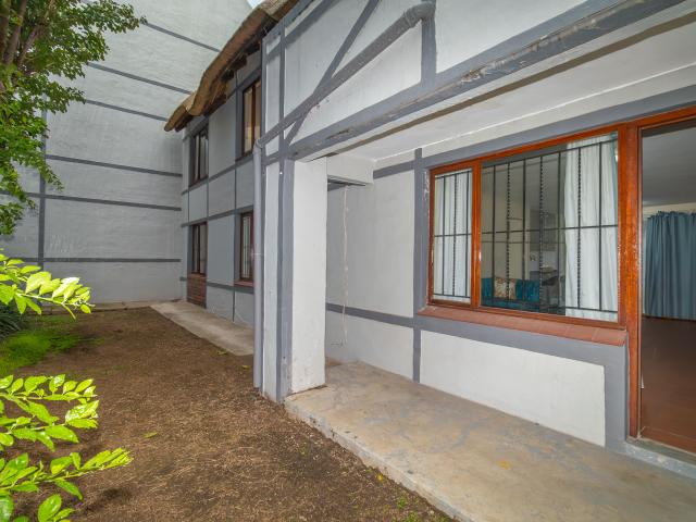 Apartment for sale in Alexandra, Gauteng