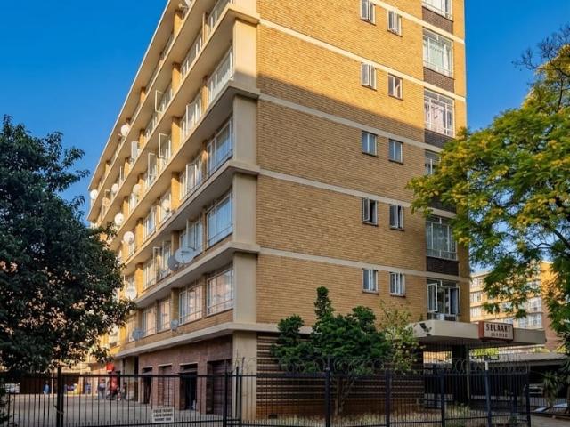 Apartment for sale in Waterkloof, Gauteng