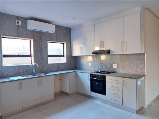 Apartment for rent in Seaview, Kwazulu-natal