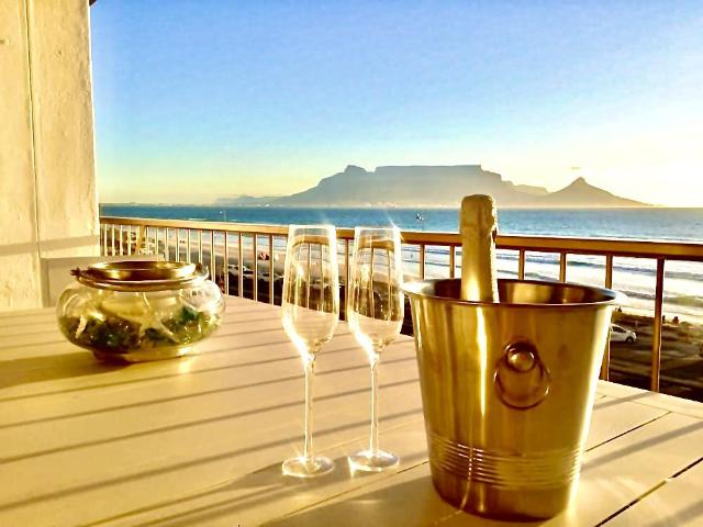 Apartment for sale in Cape Town, Western Cape