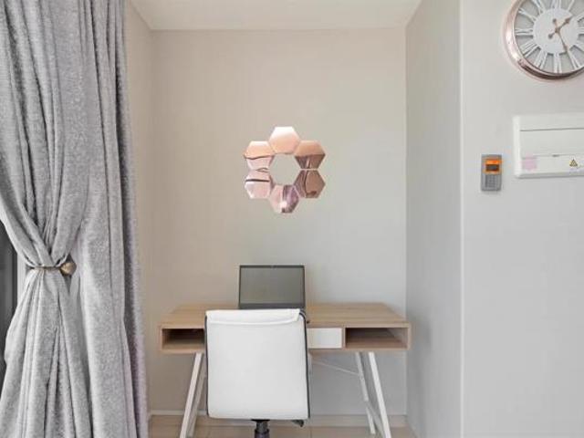 Apartment for sale in Cape Town, Western Cape