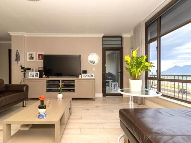 Apartment for sale in Cape Town, Western Cape