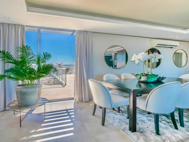 Apartment for sale in Cape Town, Western Cape