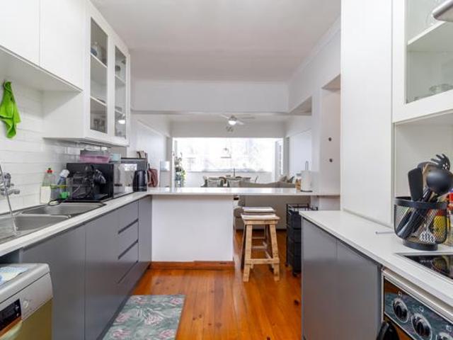 Apartment for sale in Cape Town, Western Cape
