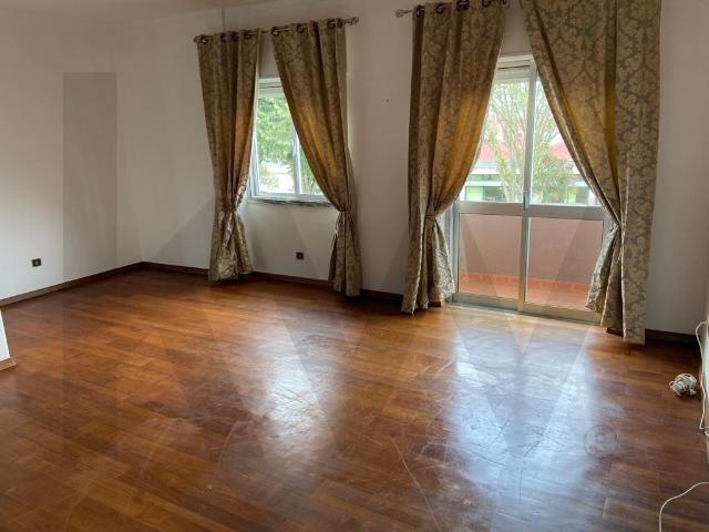 Apartamento alugar em Santarém