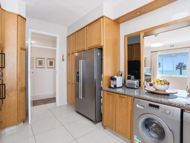 Apartment for sale in Cape Town, Western Cape