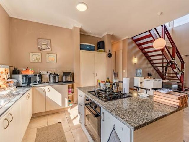 Apartment for sale in Princess Grant, Kwazulu-natal