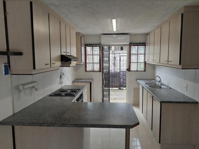 Apartment for sale in Tongaat Beach, Kwazulu-natal