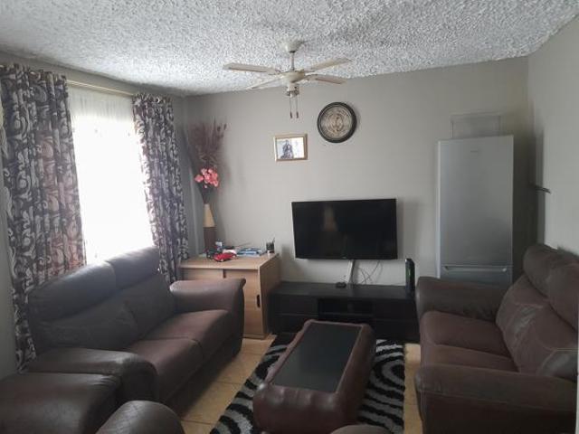 Apartment for sale in Tongaat Beach, Kwazulu-natal
