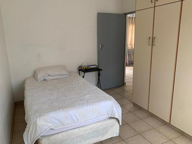 Apartment for rent in Tongaat Beach, Kwazulu-natal