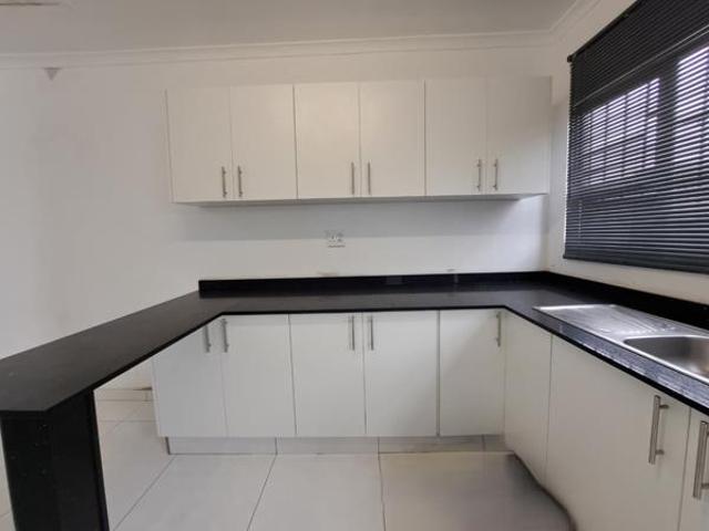 Apartment for rent in Mount Moreland, Kwazulu-natal